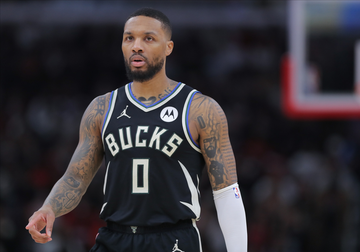 德布劳内在雄鹿比赛中夺冠,领先优势明显引发热议! 德布劳内在雄鹿比赛中夺冠,领先优势明显引发热议!