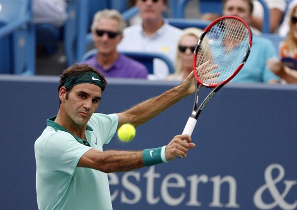 阿扎伦卡焦点对战，费德勒与80激战法国队分钟，大比分获胜胜负难料！(阿扎伦卡比赛视频)