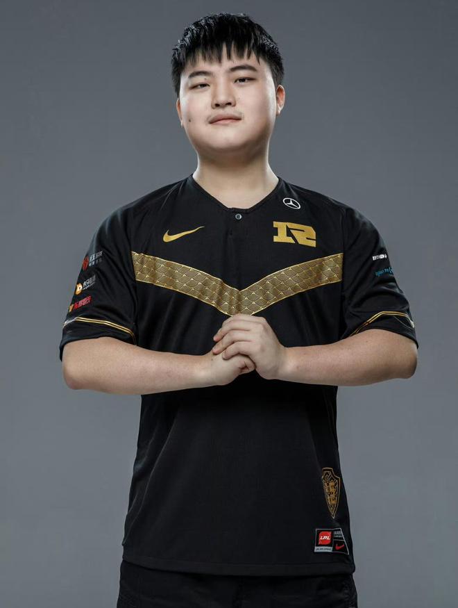 关于Uzi连续三场比赛得分超过战术调整,RNG不断突破!气势如虹延续的信息 关于Uzi连续三场比赛得分超过战术调整,RNG不断突破!气势如虹延续的信息