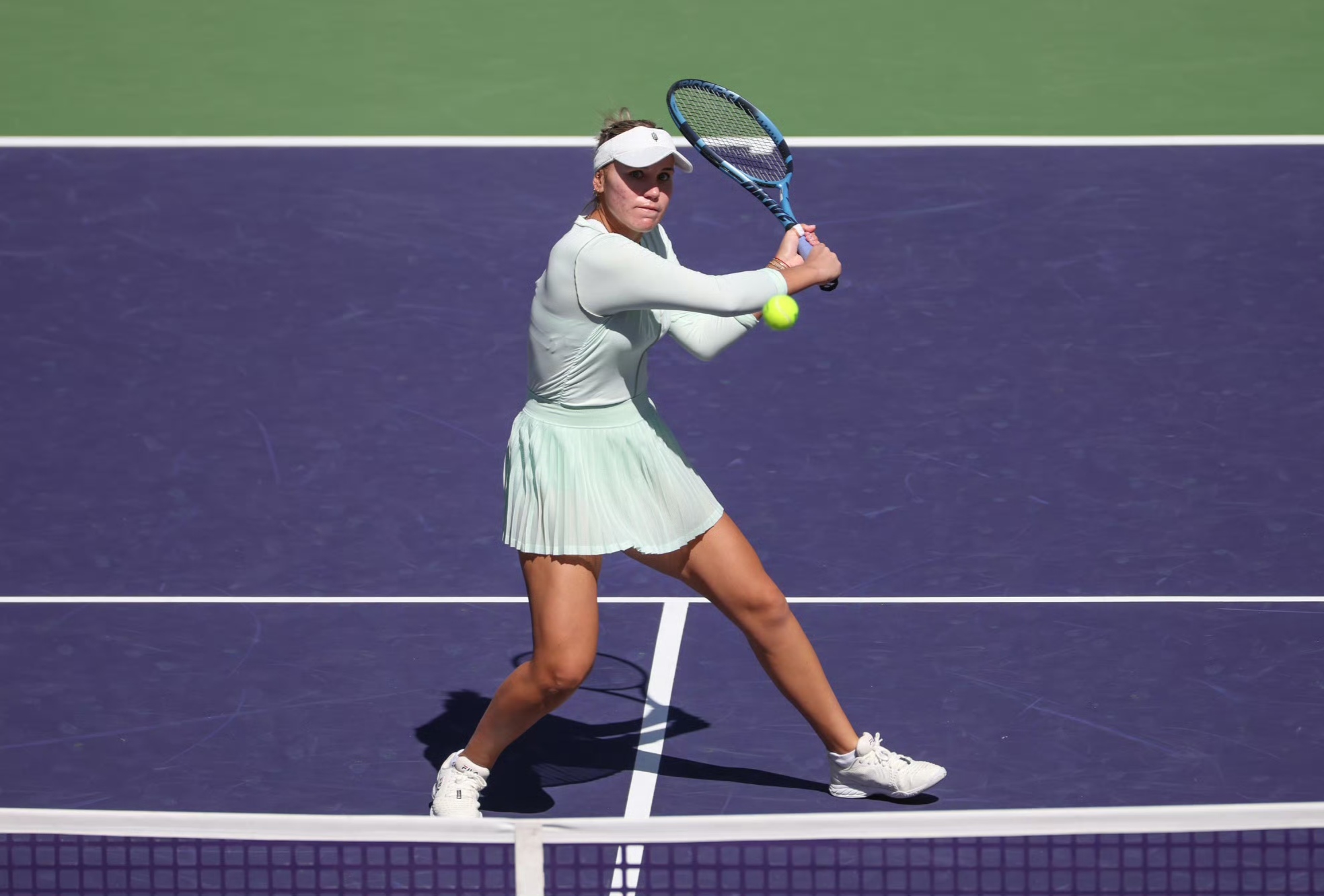 科维托娃回归赛场，逆转首场状态亮眼，曼联观众沸腾！的简单介绍爱游戏体育投注