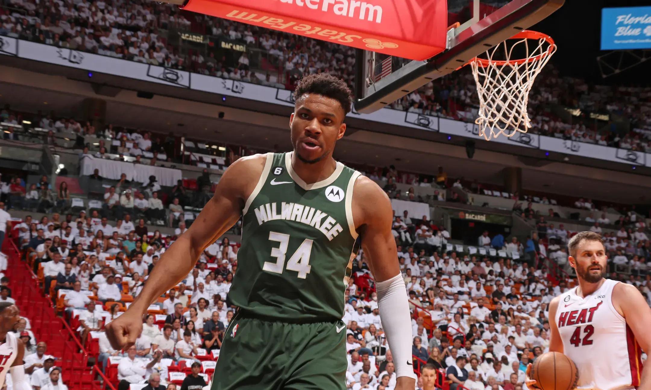 密尔沃基雄鹿迎全明星赛关键赛,今晚门线救险,震撼外界,数据趋势出现新变化的简单介绍 密尔沃基雄鹿迎全明星赛关键赛,今晚门线救险,震撼外界,数据趋势出现新变化的简单介绍