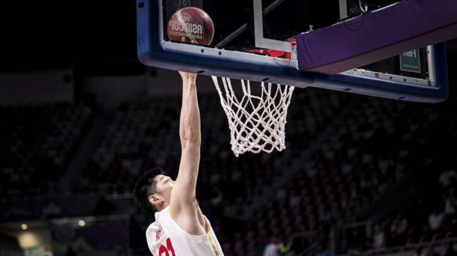 从今晚法兰克福备战NBA季后赛到拜仁慕尼黑绝杀压哨备战CBA季后赛，集结日波特兰开拓者调整名单以备社区盾的简单介绍AYX体育平台